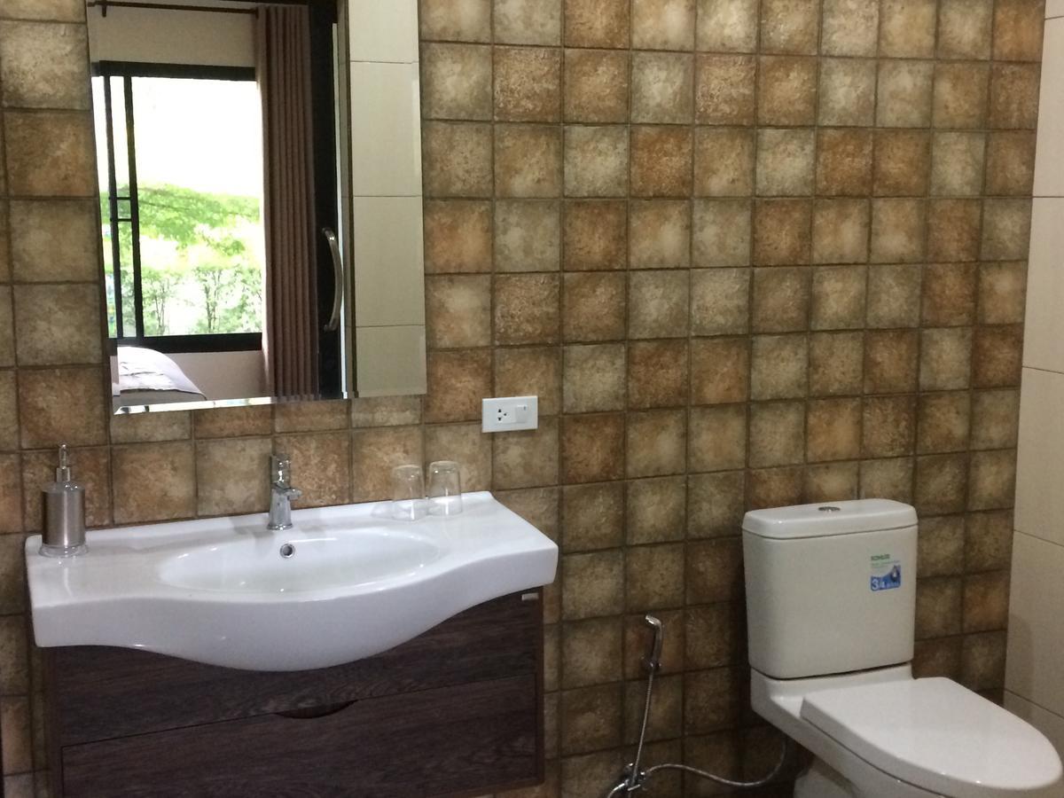 B&B Forest Hill Khao Yai Noen Hom Exteriör bild