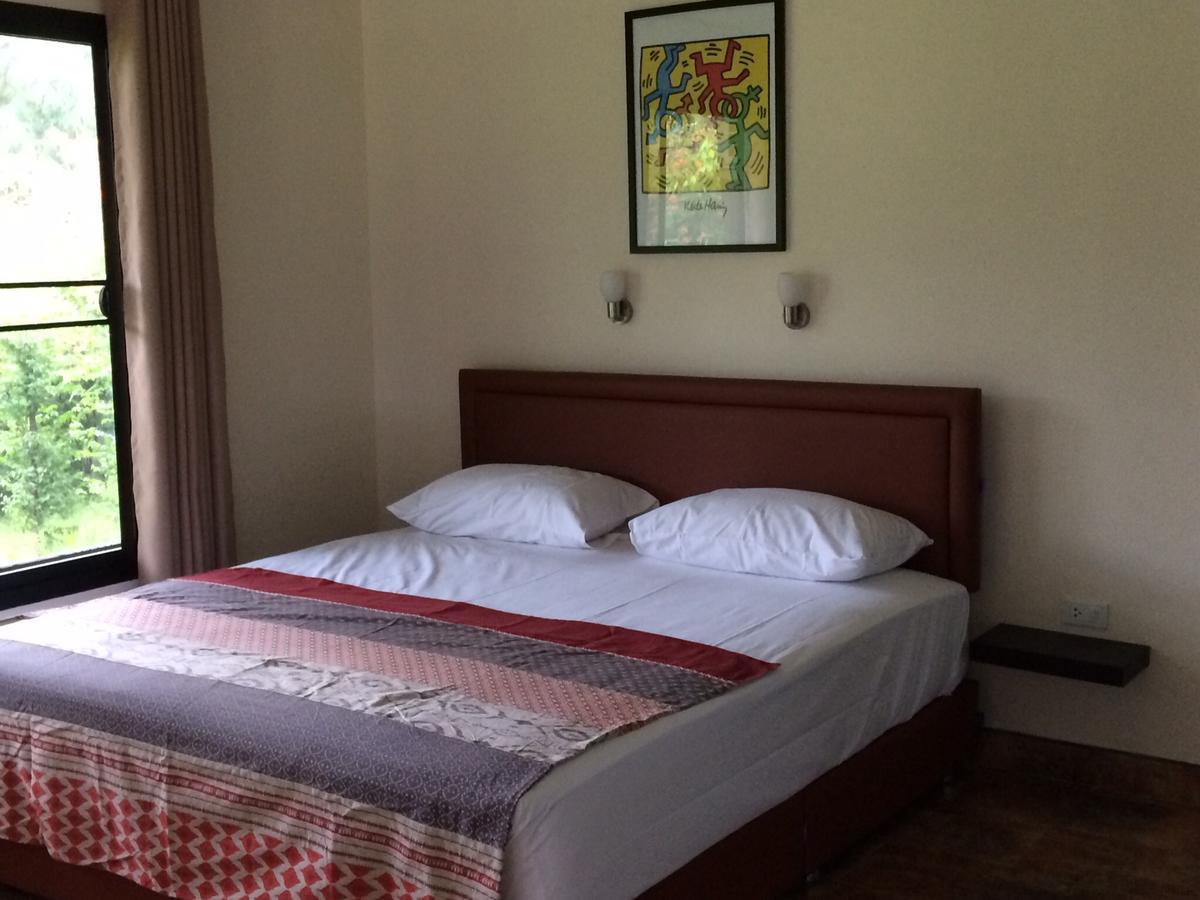 B&B Forest Hill Khao Yai Noen Hom Exteriör bild