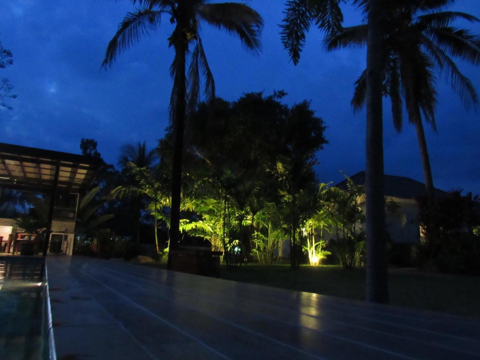 B&B Forest Hill Khao Yai Noen Hom Exteriör bild